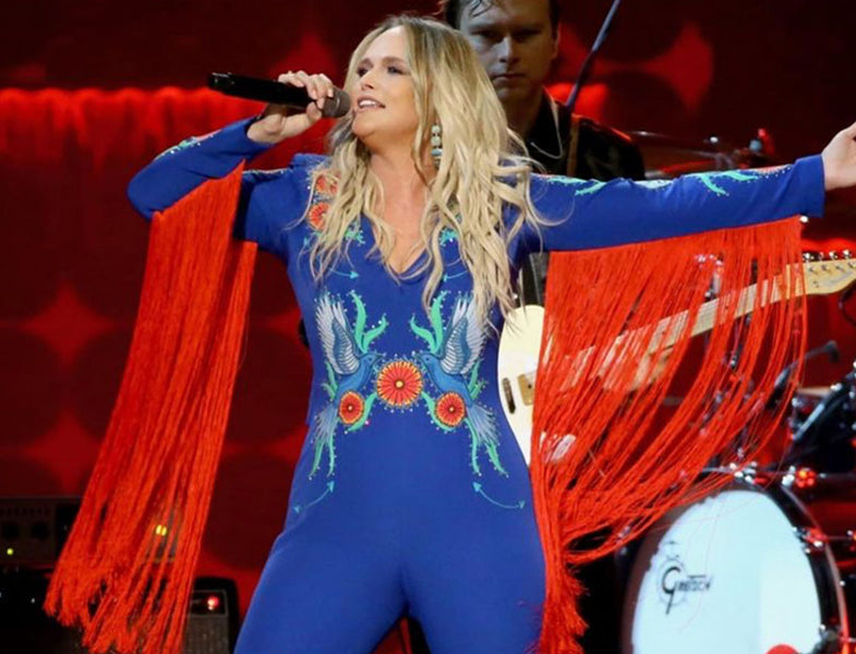 Hidden Crown Rules the Red Carpet at the CMA Awards 2021