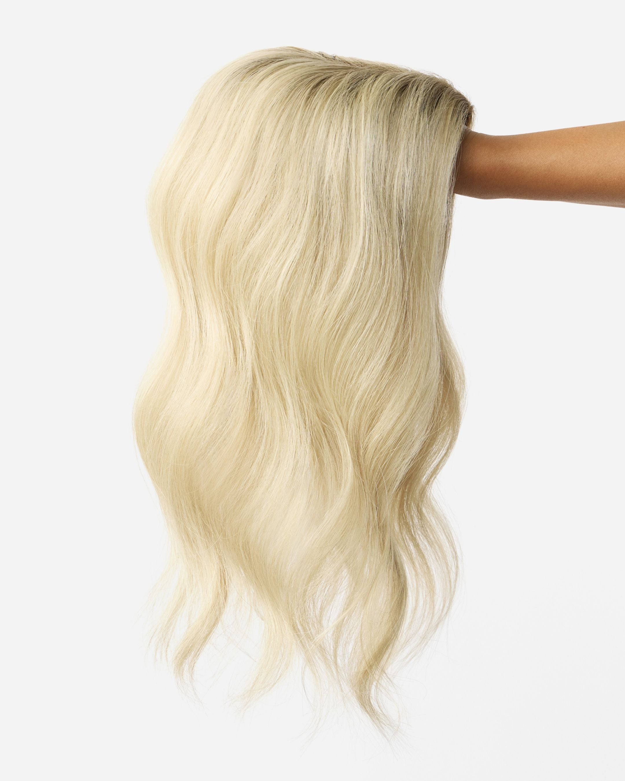 Hidden crown 14 inch daydream holo in color 22 lightest high quality beige blond