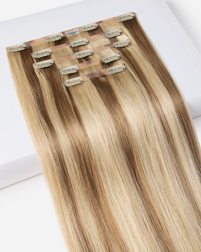 18" Crown® Clip In, Light Caramel Honey Blonde Mix | #622